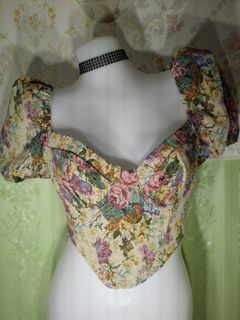 (Category: ) located in . Submitted by ms.happycorsets (Listing ID 1470449762, Image 1). Description: .