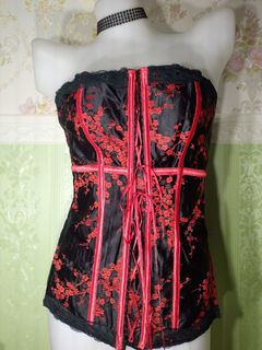 (Category: ) located in . Submitted by ms.happycorsets (Listing ID 1470447426, Image 1). Description: .