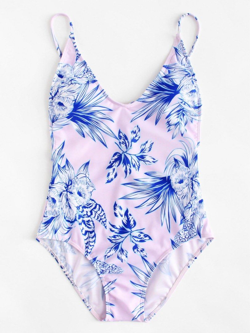 Pre-loved One Piece Swimsuit (Category: Bikinis & Swimsuits) located in Las Pinas. Submitted by kathybianca (Listing ID 1470491404, Image 3). Description: ‼️ the swimsuit is washed thoroughly, but I highly encouraged to wash again before use. - used once - with padding and pad slot RFS: -Decluttering.