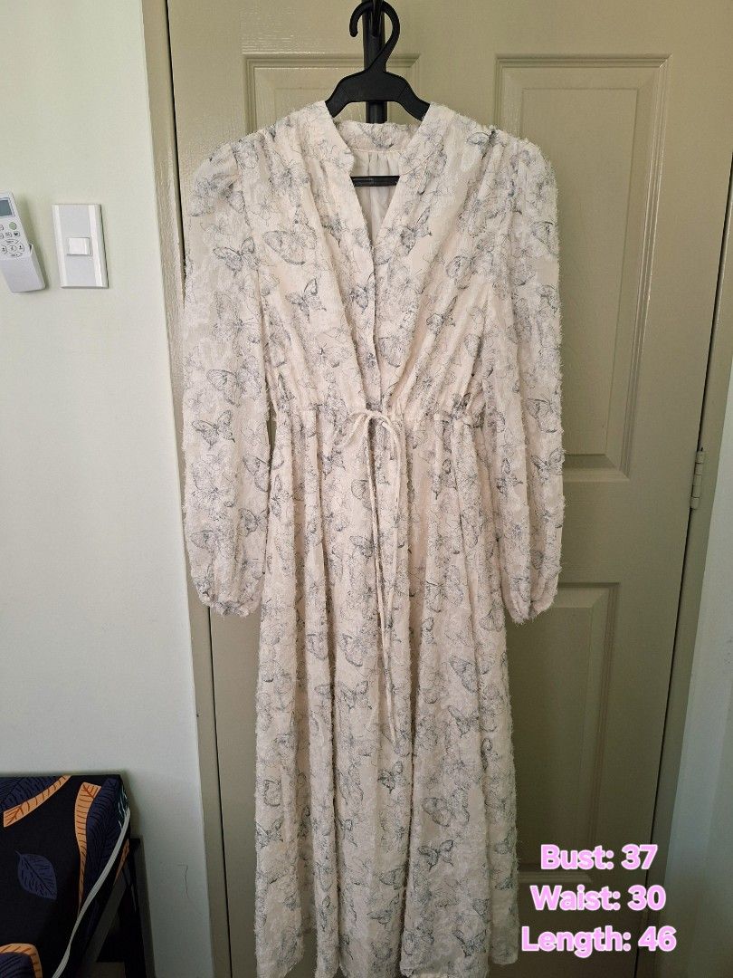 Preloved Premium Dresses/Blouse (Category: Dresses) located in Tarlac. Submitted by chime_lin (Listing ID 1470438685, Image 1). Description: Preloved dresses/blouse. Rarely used. pm for inquiries .
