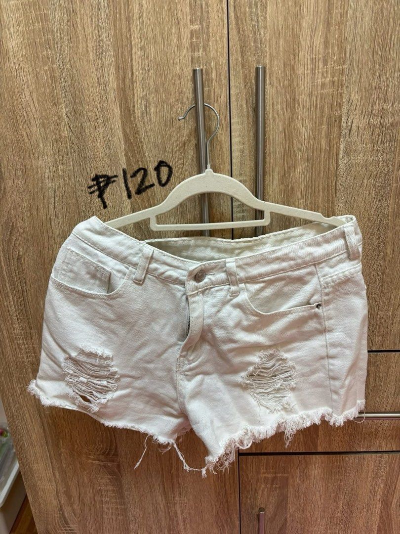 [Pre-Loved] White Distressed Denim Shorts (Category: Shorts) located in Quezon City. Submitted by ellaaashi_ (Listing ID 1470531087, Image 1). Description: [Pre-Loved Shorts] - S-M (dm for exact measurements - no brand DM for other questions.