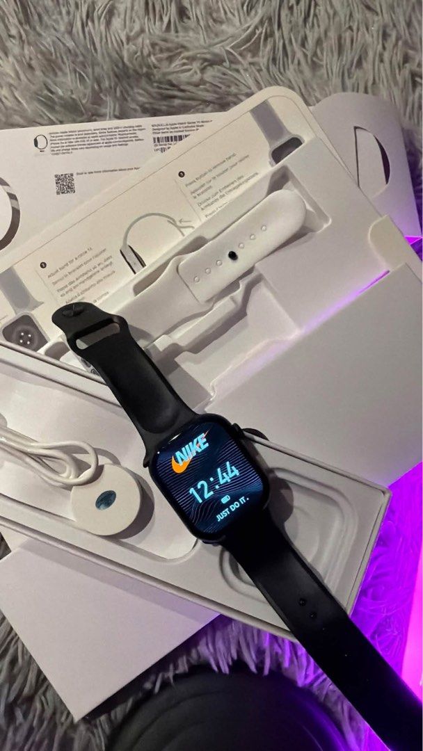 Premium Copy Iwatch (Category: Wearables & Smart Watches) located in Caloocan City. Submitted by JennMT (Listing ID 1470385647, Image 1). Description: i wtch SERIES 10- 2500 only brandnew perfect partner ng iPhone mo! Pwede den sa android. Super nipis lang neto kaya maganda talaga!! 💕 •2 strap included •GPS •46MM •Extra Tin Edge •With Magnetic charger ~ Manual •Connect via Qr, thurd party app •Compatible IOS & Android Devices Features💫 •Kcal co