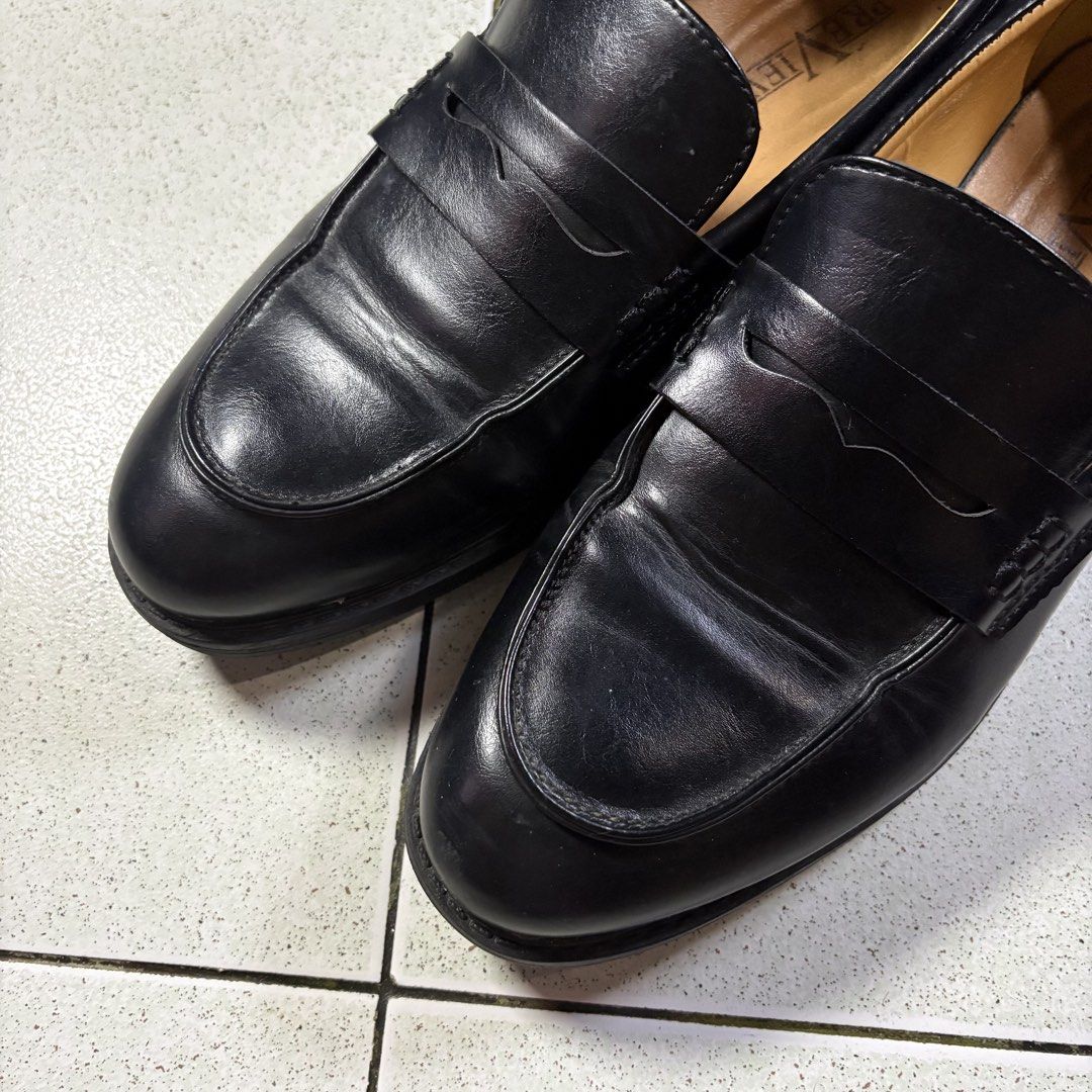 PREVIEW Leather Penny Loafers in Black (Category: Dress Shoes) located in Manila. Submitted by yama_archive (Listing ID 1470423230, Image 3). Description: PREVIEW Leather Penny Loafers in Black Size 11US / 44EU ₱1000 Issues: Crease Condition: 9/10 Color Rate: 10/10 *Color might be different in person due to camera settings/lighting* *No cancelling/exchange of items* *Shipping via J&T or Lalamove at buyer's expense*.
