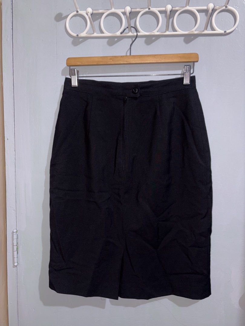 Principles Collections Black Pencil Skirt Size 10 (Category: Skirts) located in Manila. Submitted by margascloset_ (Listing ID 1470495720, Image 3). Description: - Style: High-waist black pencil skirt with front pleats and back slit - Closure: Front button and zipper .