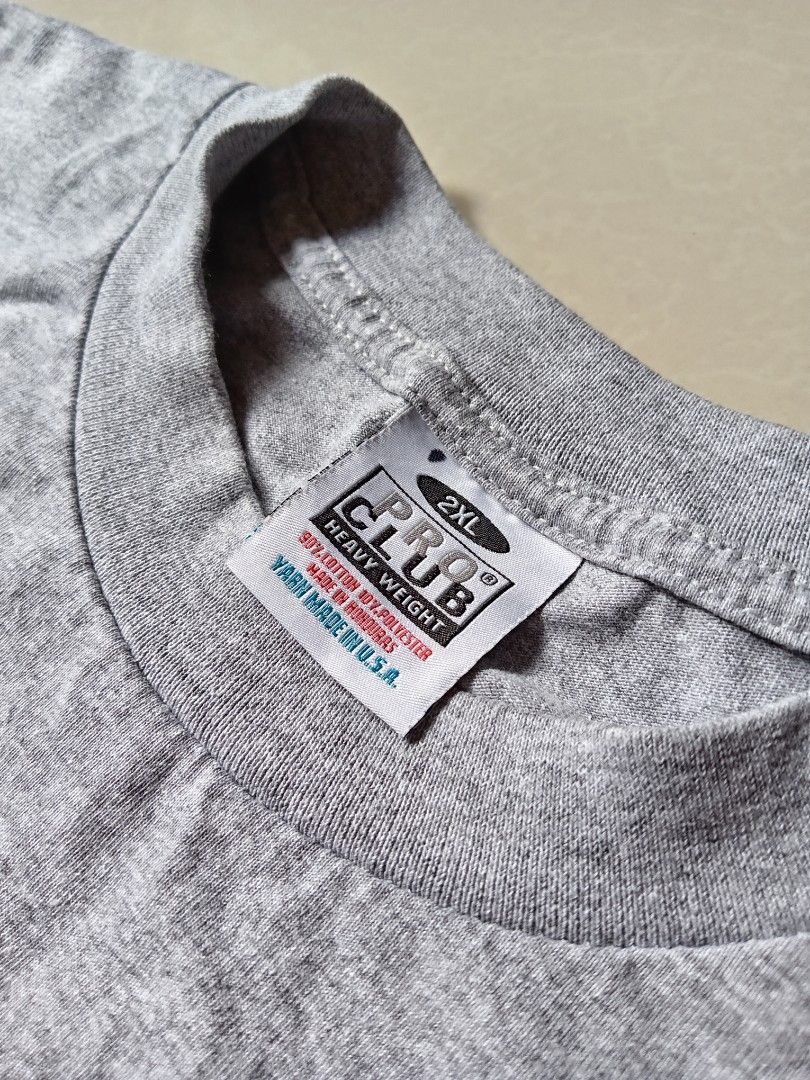 Pro Club Heavy Weight Long Sleeve (Category: Hoodies) located in Manila. Submitted by sonny2k (Listing ID 1470445805, Image 3). Description: width: 25 length: 32 .