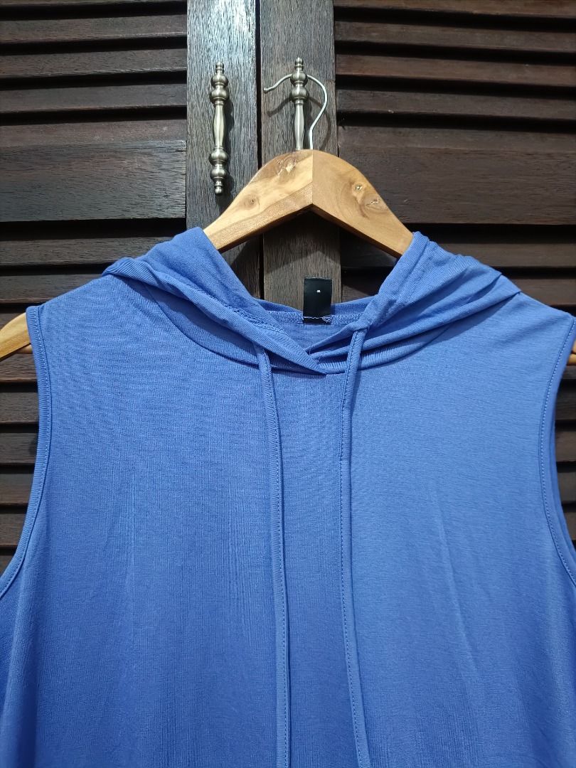 Purple Sleeveless Dress (Category: Dresses) located in Manila. Submitted by byjrb (Listing ID 1470413677, Image 2). Description: Size Large on Tag bur best fit Medium-Large.