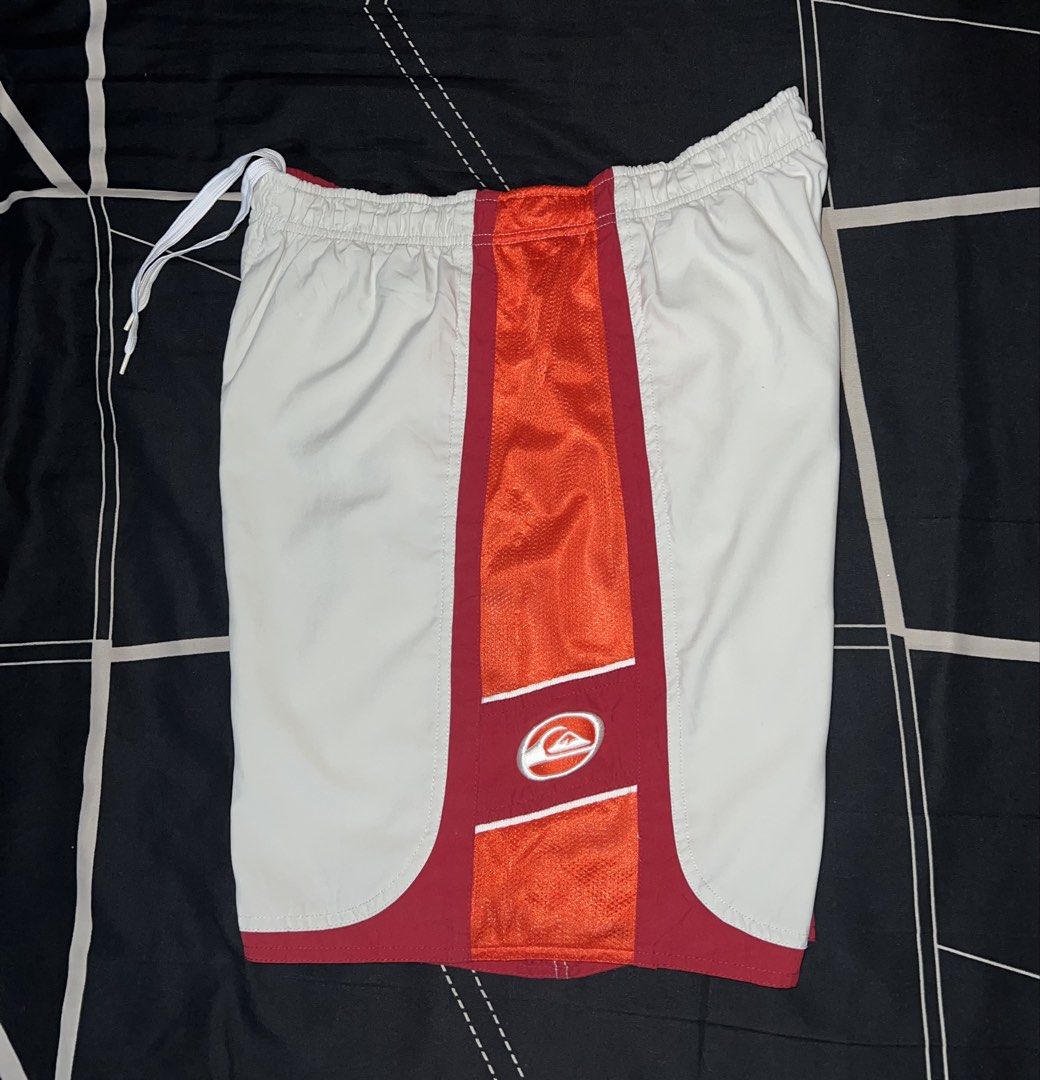 Quiksilver Multi Tan Short (Category: Shorts) located in Cebu City. Submitted by jlturno1999 (Listing ID 1470382585, Image 2). Description: Quiksilver Multi Tan Short Good as new condition 30-36 waistline adjustable, 19 length 9.8/10 color rate Legit/authentic No issue.