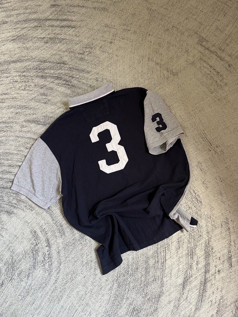 ralph lauren (Category: Tshirts & Polo Shirts ) located in Manila. Submitted by lesterrrrrr (Listing ID 1470465282, Image 2). Description: .