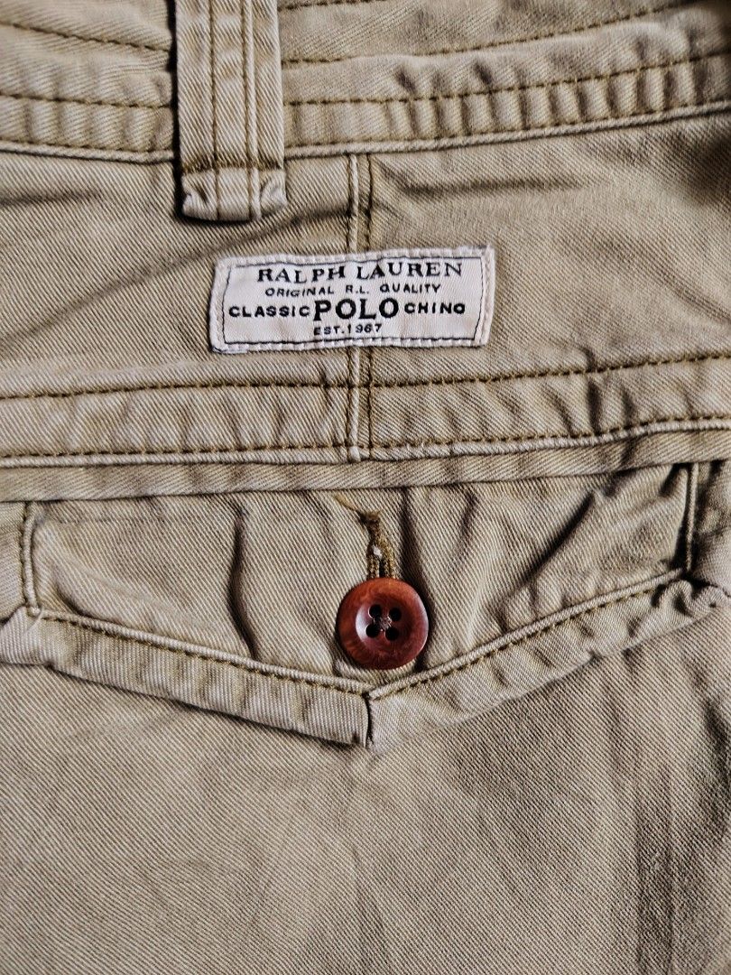 RALPH LAUREN 6 POCKET DENIM SHORTS (Category: Shorts) located in Marikina City. Submitted by kingdrel (Listing ID 1470366990, Image 3). Description: RALPH LAUREN 6 POCKET DENIM SHORTS W 35 L 22 W/O 13 VERYGOOD CONDITION NO ISSUE COLORATE 9.5-10.