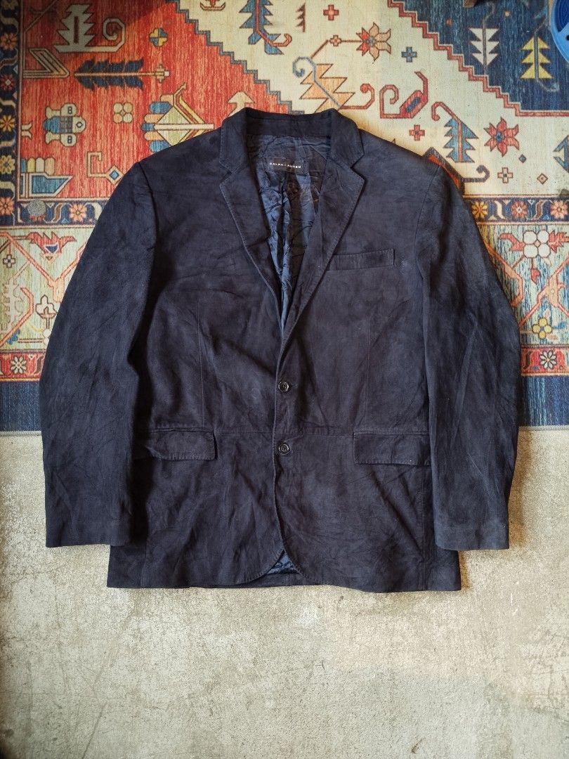 Ralph Lauren Black Label Suede Coat (Category: Coats, Jackets and Outerwear) located in Taytay. Submitted by the_vtg_pop-up (Listing ID 1470398449, Image 1). Description: size 46 XL fit.