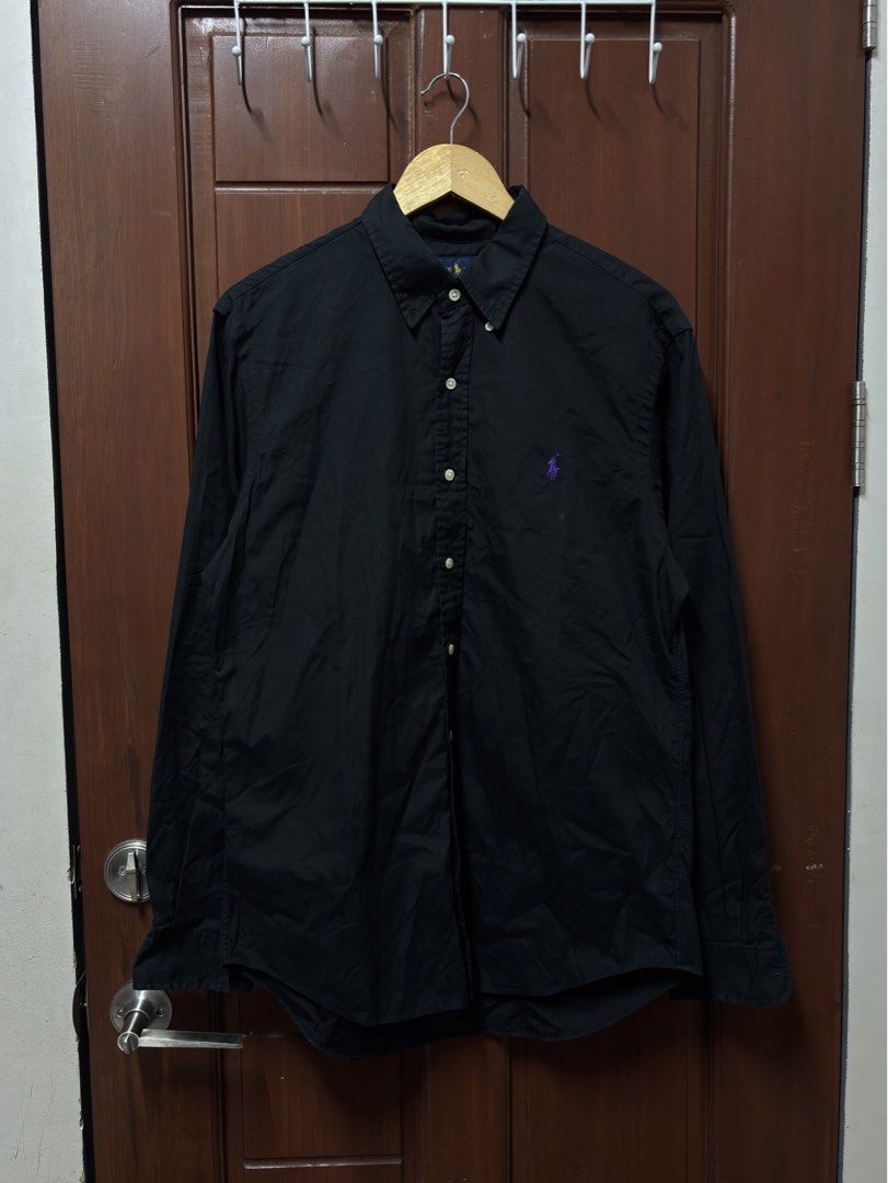 Ralph Lauren Black Longsleeve Polo (Category: Formal Shirts) located in Davao. Submitted by workmensph (Listing ID 1470531540, Image 1). Description: Size L-XL 22.5” x 31” Excellent Condition.