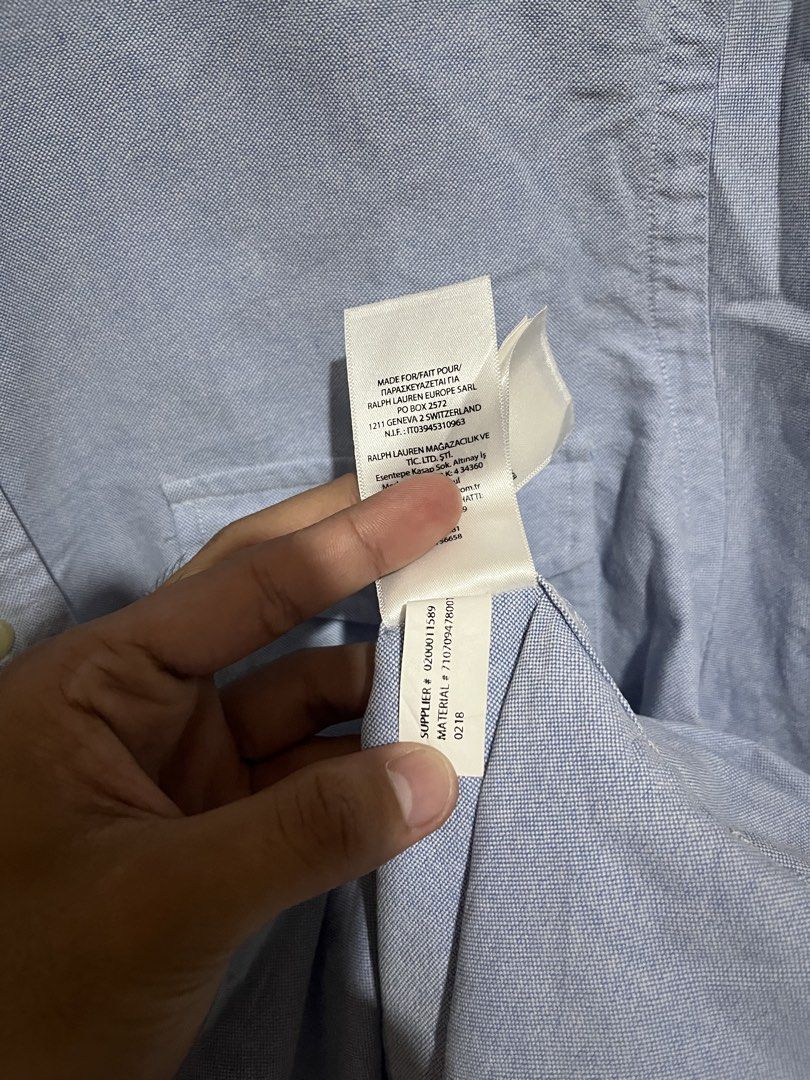 Ralph lauren button down short sleeve (Category: Formal Shirts) located in San Francisco. Submitted by dckim_19 (Listing ID 1470512075, Image 3). Description: Excellent condi No issue Width: 23 Length 29.