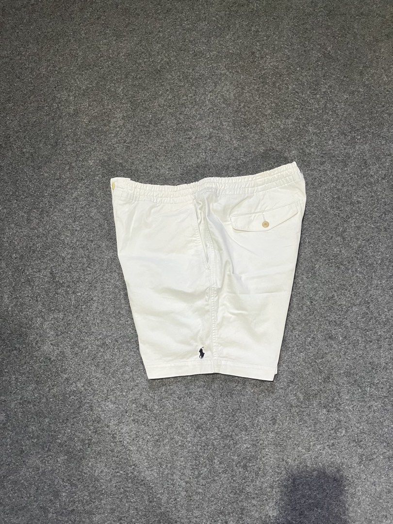 Ralph Lauren chino short (Category: Shorts) located in Lapu Lapu. Submitted by jhonrener41426 (Listing ID 1470420803, Image 2). Description: Medium on tag Size 32 Length-16 Leg opening-12 Excellent condition Color rate 9.5/10 Authentic Issue none .