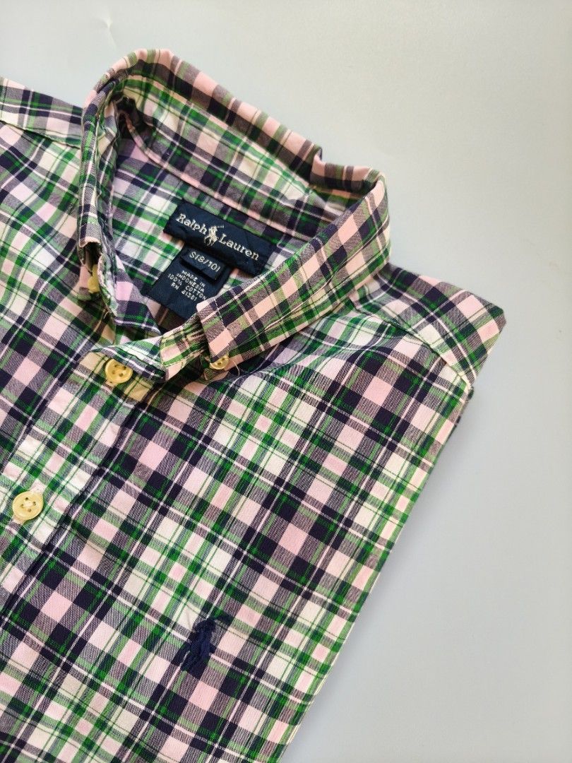 Ralph Lauren Plaid polo 10-12yo (Category: Babies & Kids Fashion) located in Cebu City. Submitted by little_mush.room (Listing ID 1470412262, Image 2). Description: preloved RL button down polo size : 8-10 on tag , runs big , can fit 10-12yo 📍measurements posted for reference.