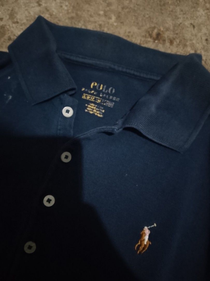 RALPH LAUREN POLO (Category: Others Tops) located in Manila. Submitted by dmdump1069995 (Listing ID 1470372806, Image 2). Description: 🏷️ RALPH LAUREN SMALL PONY BUTTON DOWN POLO BRAND: RALPH LAUREN •dimensions: -length:24 width:16 •xs on tag •issue none •need wash •color rate 9.5/10.
