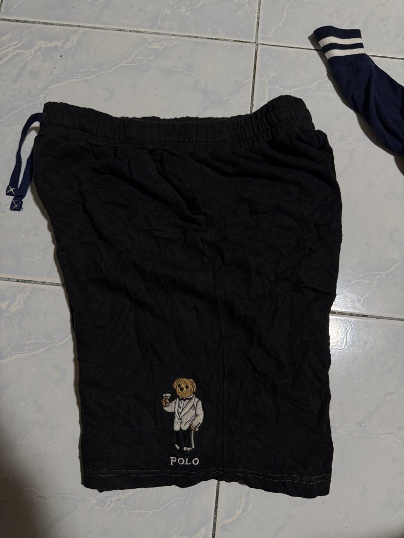 Ralph lauren polo bear short (Category: Shorts) located in Daraga. Submitted by casualthread (Listing ID 1470469534, Image 1). Description: Authentic No issue 30-35x20.5 Sakal na sakal ang garter 9.8/10 Itim pa.