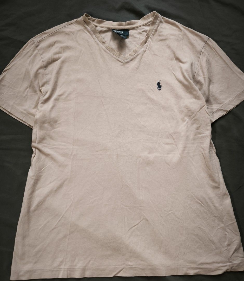 Ralph Lauren shirt (Category: Tshirts & Polo Shirts ) located in Manila. Submitted by wearforce (Listing ID 1470479903, Image 2). Description: Ralph Lauren shirt (men's) color: crean fit: M-L color rate 9/10 in good condition 250 + sf.