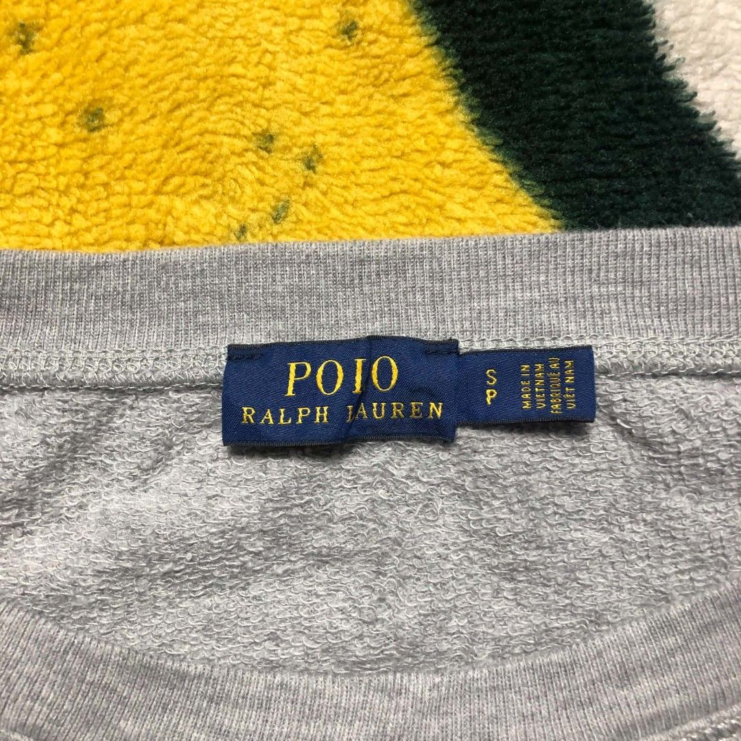 Ralph Lauren side logo Design crew neck long sleeves Jacket (Category: Coats, Jackets and Outerwear) located in Manila. Submitted by wildowl_054d35 (Listing ID 1470540982, Image 3). Description: size small excellent condition authentic women's Gold tag.