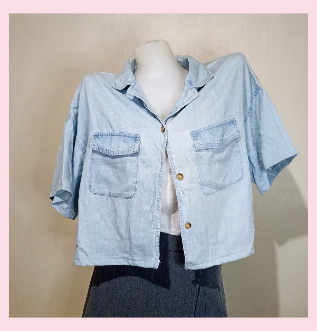 Random Blouses (Category: Blouses) located in Manila. Submitted by goldenmountain.e4137d (Listing ID 1470492581, Image 2). Description: Please message me if you're interested, I'll give the other details..