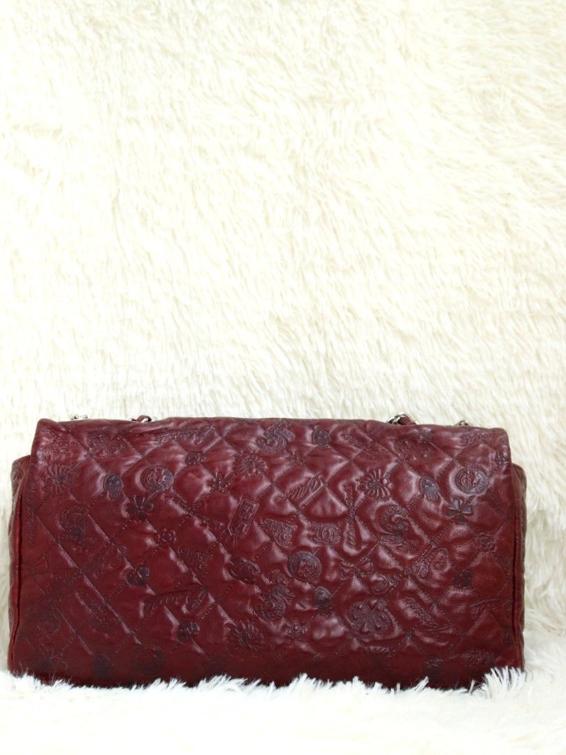 Rare Chanel Flap Charms Edition (Category: Luxury Bags & Wallets) located in Mandaluyong City. Submitted by amps.ae (Listing ID 1470481086, Image 2). Description: Material: Limited Edition with quilted design and embossed "charms" Condition : 9/10 Authenticity : with entrupy and double money back guarantee Pick up or meet up ok for peace of mind.