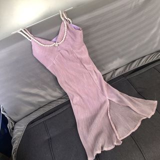 (Category: ) located in . Submitted by kaths.collection (Listing ID 1470358677, Image 1). Description: .