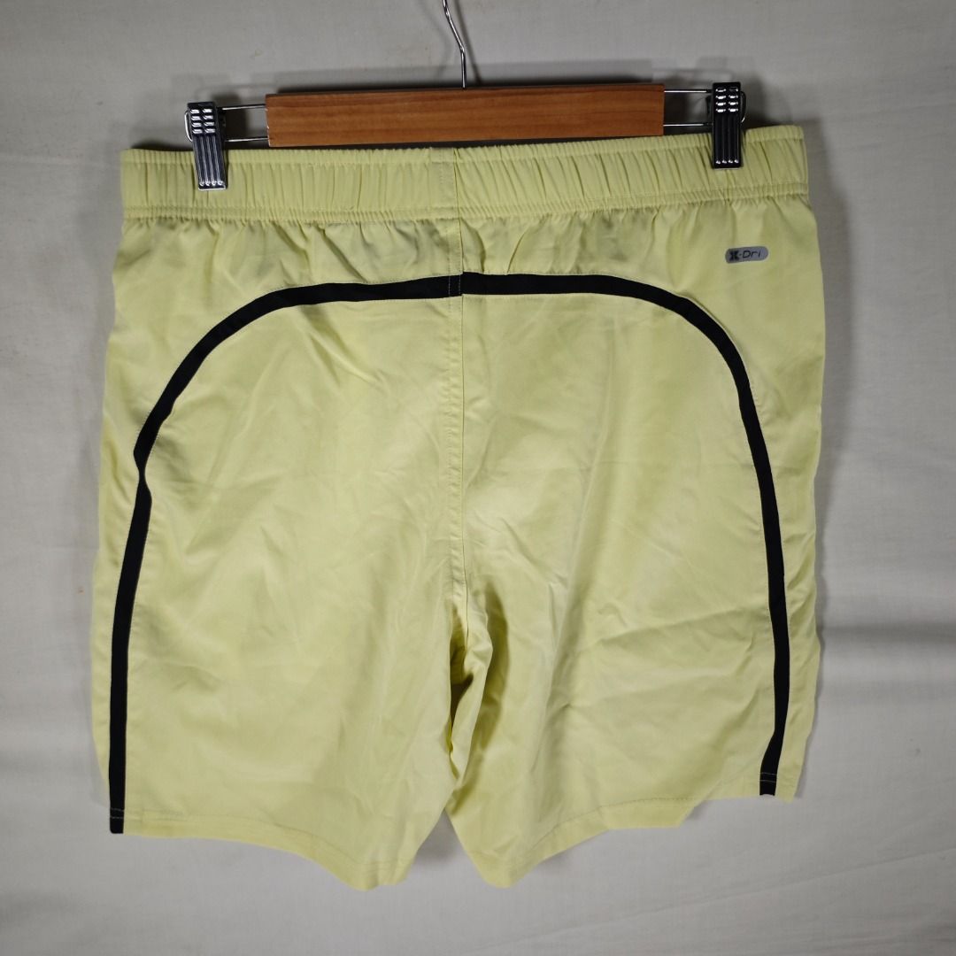 RBX Active Men's X-Dri Performance Athletic Training Shorts / Size Medium (Category: Activewear) located in Antipolo. Submitted by canadafindss (Listing ID 1470540511, Image 3). Description: Visit & Follow Canada Finds for more premium thrift, streetwear, vintage, techwear, activewear, and branded finds from Canada 🇨🇦 More items posted regularly: https://www.carousell.ph/u/canadafindss RBX Active Men's X-Dri Performance Athletic Training Shorts