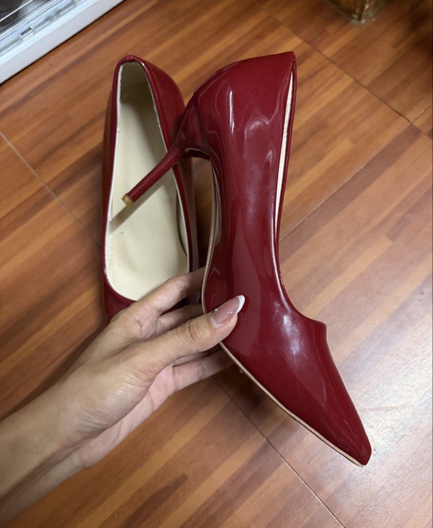 Red Pointed Stiletto Heels (Category: Heels) located in Rizal. Submitted by hahshdhajade (Listing ID 1470385583, Image 2). Description: - used once for my betty boop costume - 2.5 inch heels .