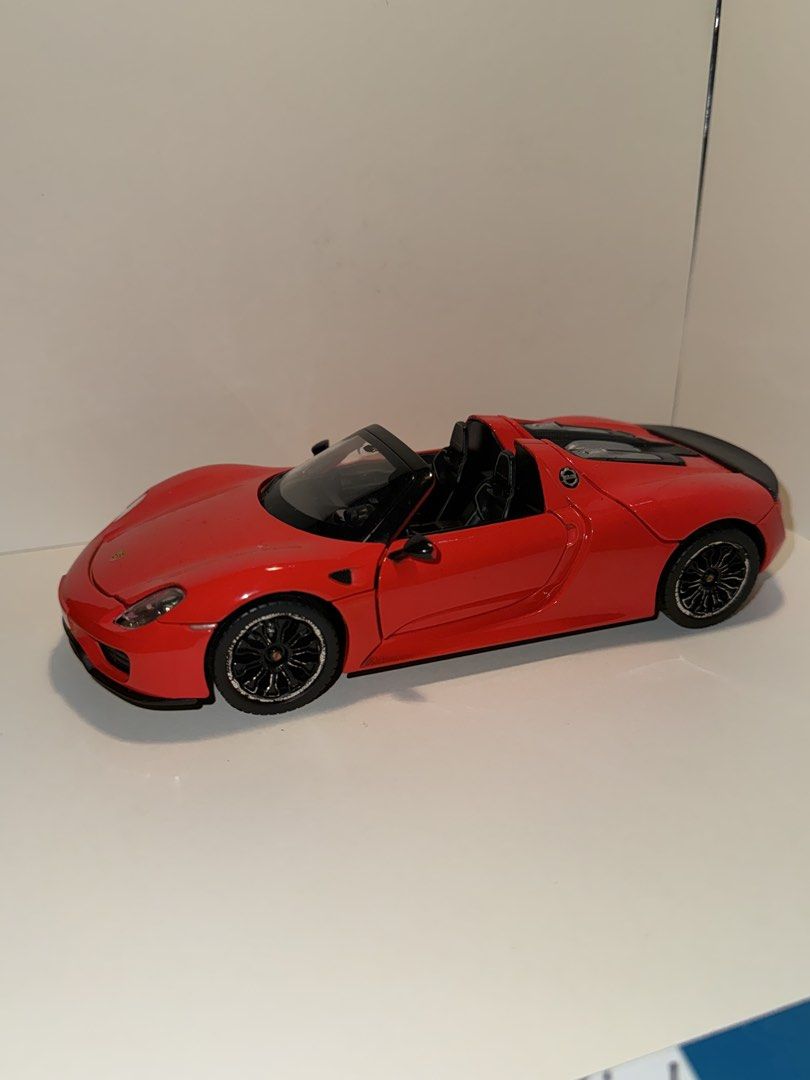 Petron 1:24 scale Red Porsche 918 Spyder (Category: Vehicle & Diecast Models) located in Munoz. Submitted by old_flip (Listing ID 1470548449, Image 1). Description: BAWAL SA MASELAN Petron 1:24 scale diecast, will send more details/picture. Pm nalang sa interested Negotiable/Offer Gcash Payment .