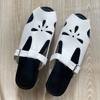 (Category: ) located in . Submitted by anywearphl (Listing ID 1470378537, Image 1). Description: .