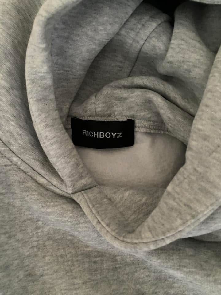 Richboyz Hoodie (Category: Coats, Jackets and Outerwear) located in Quezon City. Submitted by eeenajarro81393 (Listing ID 1470425449, Image 3). Description: Used once brand new condition Complete with zip lock Size small 26.5 length 23.5 width Original Richboyz.