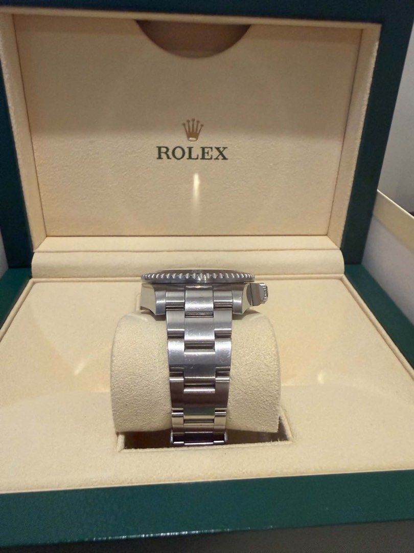 Rolex Sea-Dweller 126660 (Category: Luxury Watches) located in Makati City. Submitted by jktheexplorer (Listing ID 1470362133, Image 3). Description: Rolex Sea-Dweller 126660 Complete set PM for inquiries..
