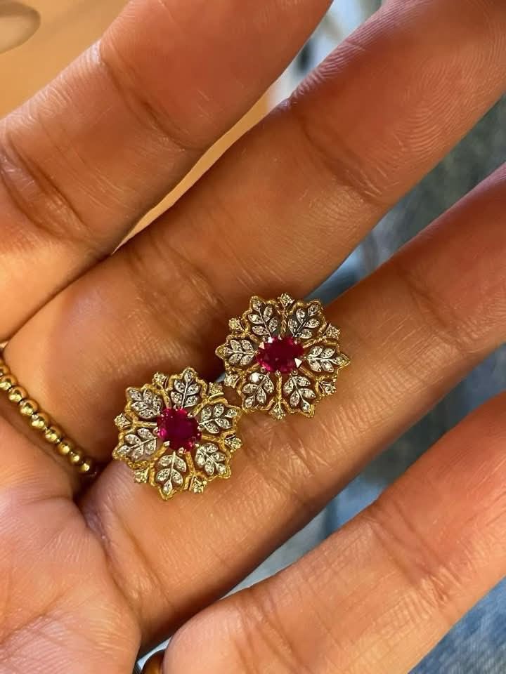Ruby and natural diamond 18k gold earrings. (Category: Earrings) located in Malolos. Submitted by keenhorse_ef38ab (Listing ID 1470480735, Image 1). Description: Ruby and natural diamond 18k gold earrings. Ruby, 60 points; Natural diamond, 16 points. 7-10days arrival 50% downpayment DM FOR PRICE INQUIRIES.