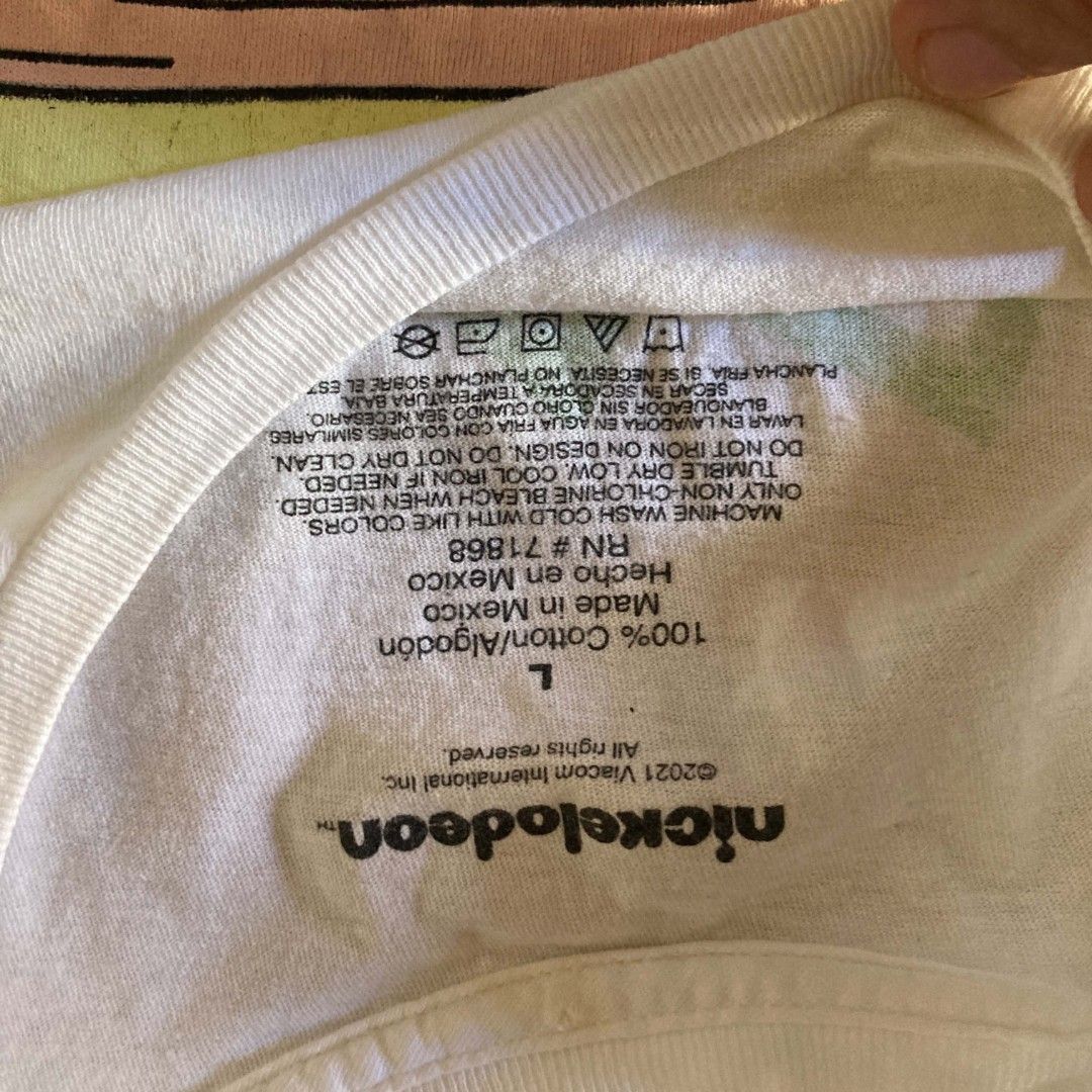 Rugrats tee (Category: Activewear) located in Bulacan. Submitted by ajinn_ (Listing ID 1470380622, Image 2). Description: hairlines.
