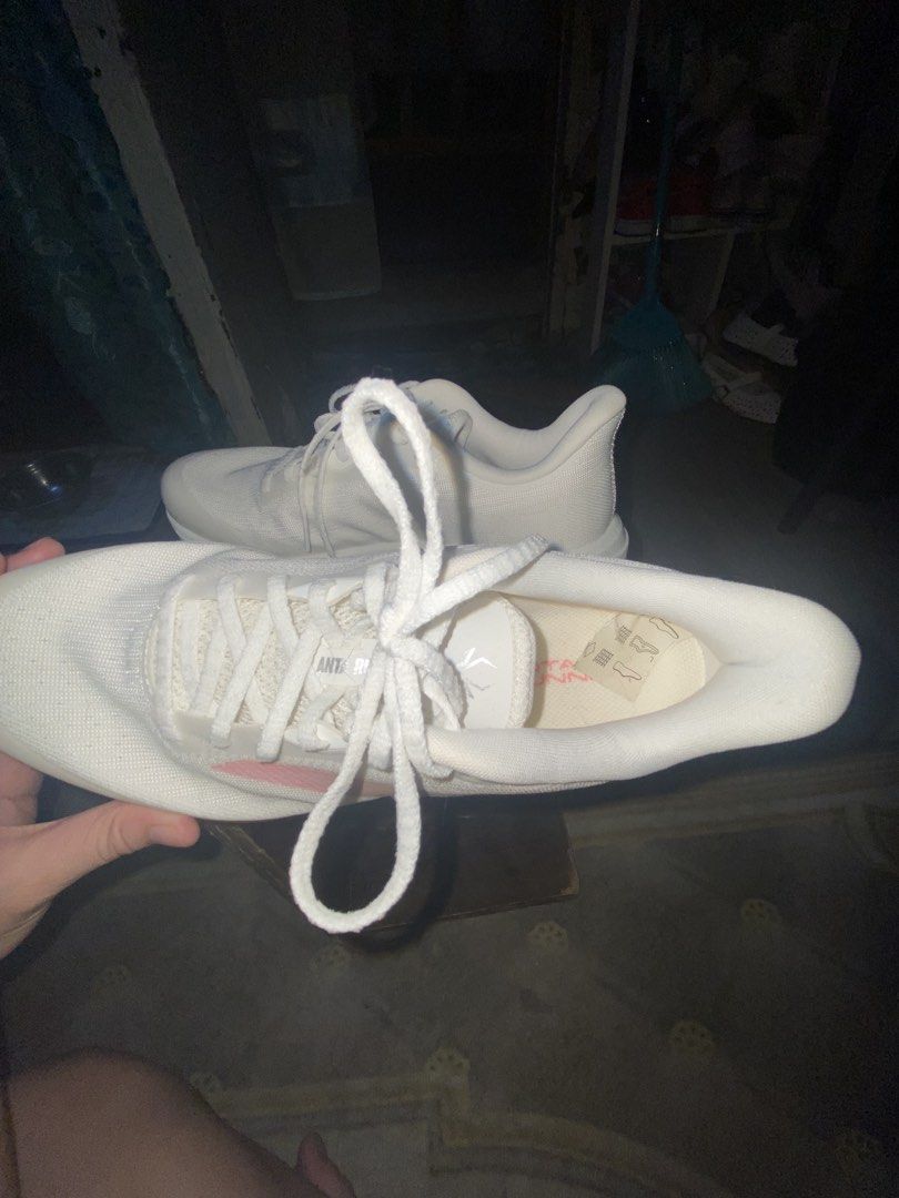 Running shoes fs (Category: Sneakers) located in Makati City. Submitted by ashley_m (Listing ID 1470434858, Image 2). Description: Running shoes.