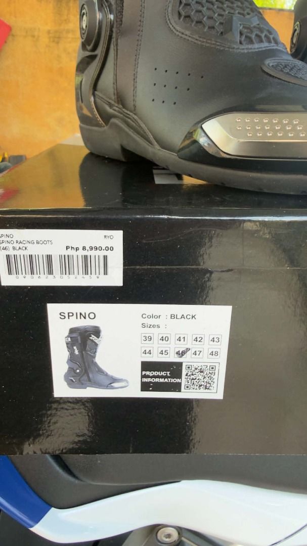 RYO Spino Motorcycle Boots Black (Category: Boots) located in Caloocan City. Submitted by chawnn (Listing ID 1470365695, Image 1). Description: - Brand: RYO Spino Motorcycle Boots - Color: Black with red/black grippy rubber outsoles - Packaging: Includes original box - Protection: Heavy-duty build with visible RYO branding on shins and soles - Features: Toe slider plates for added safety - Usage: Ideal for both track and street riding.