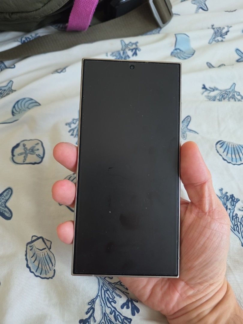 S24 ultra for sale (Category: Samsung) located in Muntinlupa City. Submitted by el.gringo78 (Listing ID 1470363920, Image 2). Description: price is negotiable: runs smooth runs on latest one up 9.0 rfs: need cash with several cases and original charging cable.