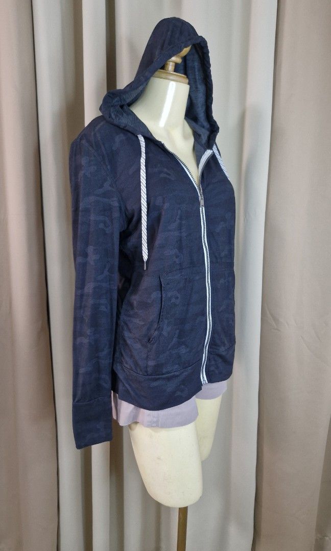S: Soft Jacket (Category: Coats, Jackets and Outerwear) located in Calabanga. Submitted by deniseallyson (Listing ID 1470480612, Image 2). Description: .