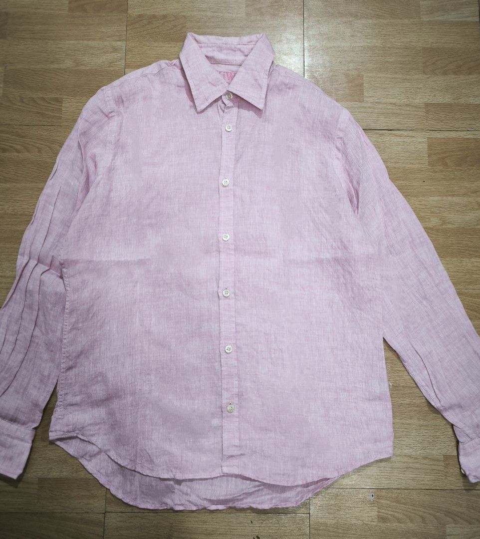 Saint Tropez pink long sleeve polo (Category: Longsleeves) located in Manila. Submitted by wearforce (Listing ID 1470498971, Image 1). Description: Saint Tropez long sleeve polo color: pink fit: M-L color rate 9/10 in good condition 600 + sf.
