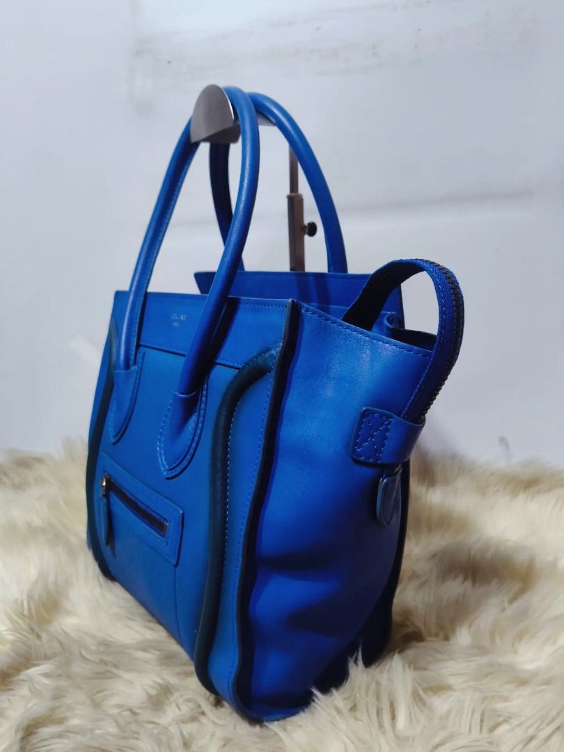 Sale! Céline Luggage (Category: Shoulder Bags) located in Cabuyao City. Submitted by your____lux____shop (Listing ID 1470526396, Image 2). Description: Sale❗️Sale❗️Sale❗️ CÉLINE Luggage Preloved Medium Pure leather 📌First to pay!.