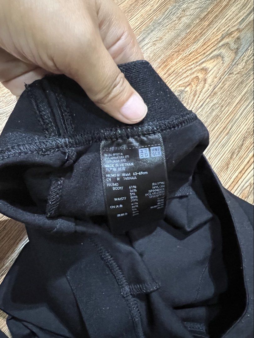 SALE‼️UNIQLO pants (Category: Other Bottoms) located in San Jose del Monte. Submitted by senorita_wella (Listing ID 1470512402, Image 3). Description: .