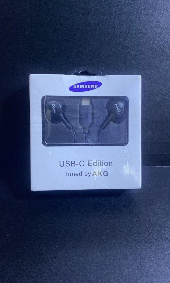 Samsung USB-C EARPHONE (Category: Headphones & Headsets) located in Manila. Submitted by pricious (Listing ID 1470503620, Image 1). Description: .