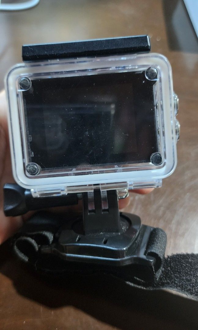 Sargo 1080p action camera (Category: Cameras) located in Baguio. Submitted by coffeesilvershadow_28 (Listing ID 1470402655, Image 2). Description: - From HK box - Bilhan nyo na lng po ng memory card - Working well - Baguio dropping - Payment first plus sf before shipping.