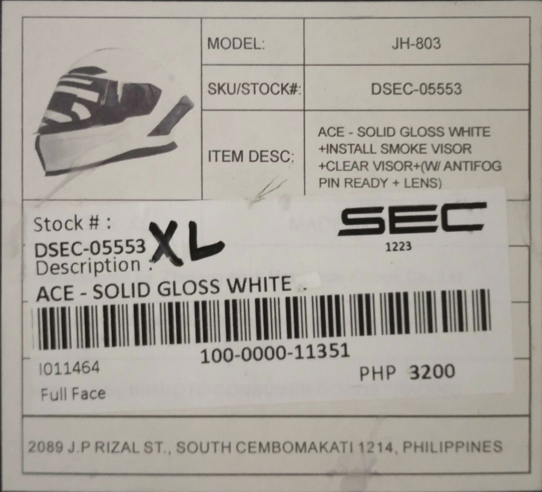 SEC Ace Gloss White Helmet XL (Category: Helmets and other Riding Gears) located in Antipolo. Submitted by skkiyoshin (Listing ID 1470488807, Image 3). Description: SEC Ace Gloss White Helmet XL ₱1,600 Selling my SEC Ace Gloss White full-face helmet, Size XL. • Barely used / only used a few times • Pristine condition • Includes extra clear visor • Includes SEC anti-fog • With original receipt • Bought from Panthera Moto Marikina in 2024 No issues