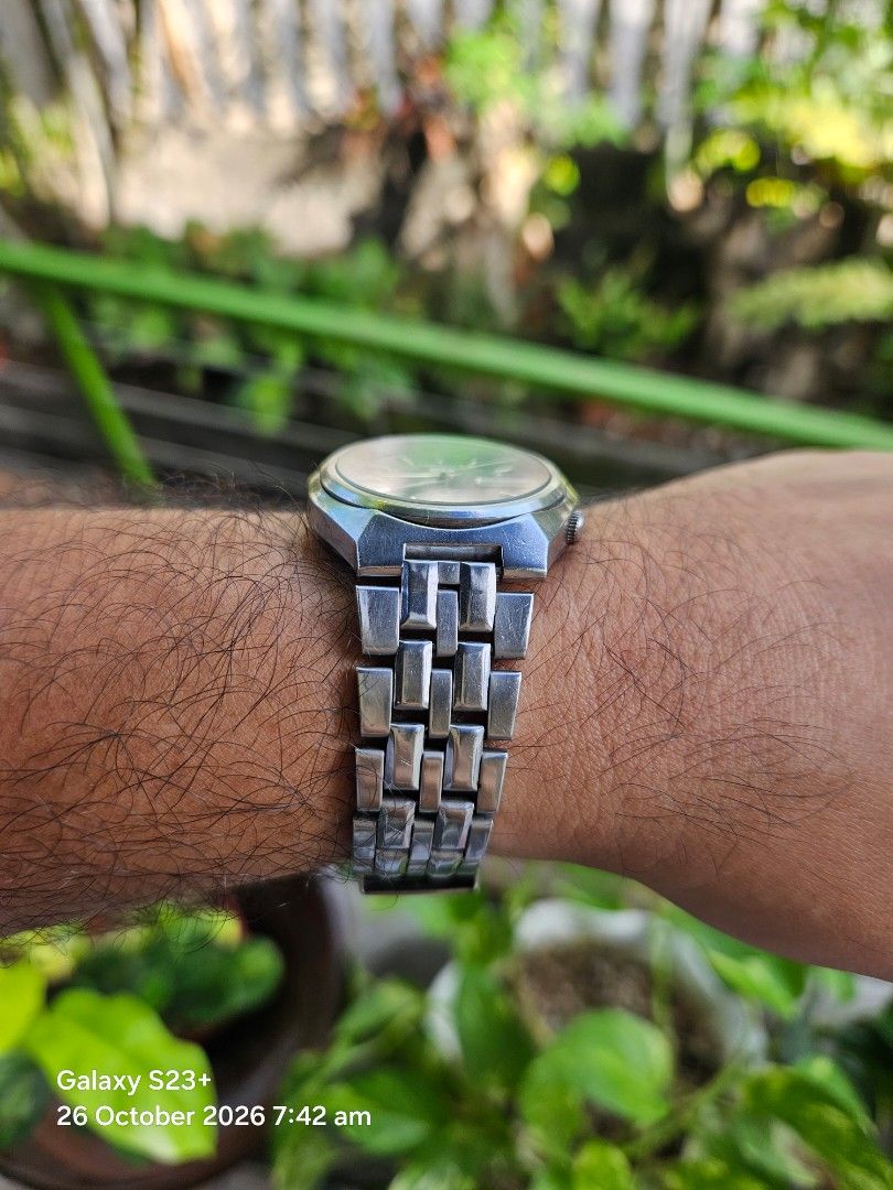 Seiko 5 midnight blue dial 38mm (Category: Men's Watches) located in Alegria. Submitted by watchmefor (Listing ID 1470353535, Image 3). Description: seiko 5 midnight blue dial 7s26 01t0 medium size 38mm dm.