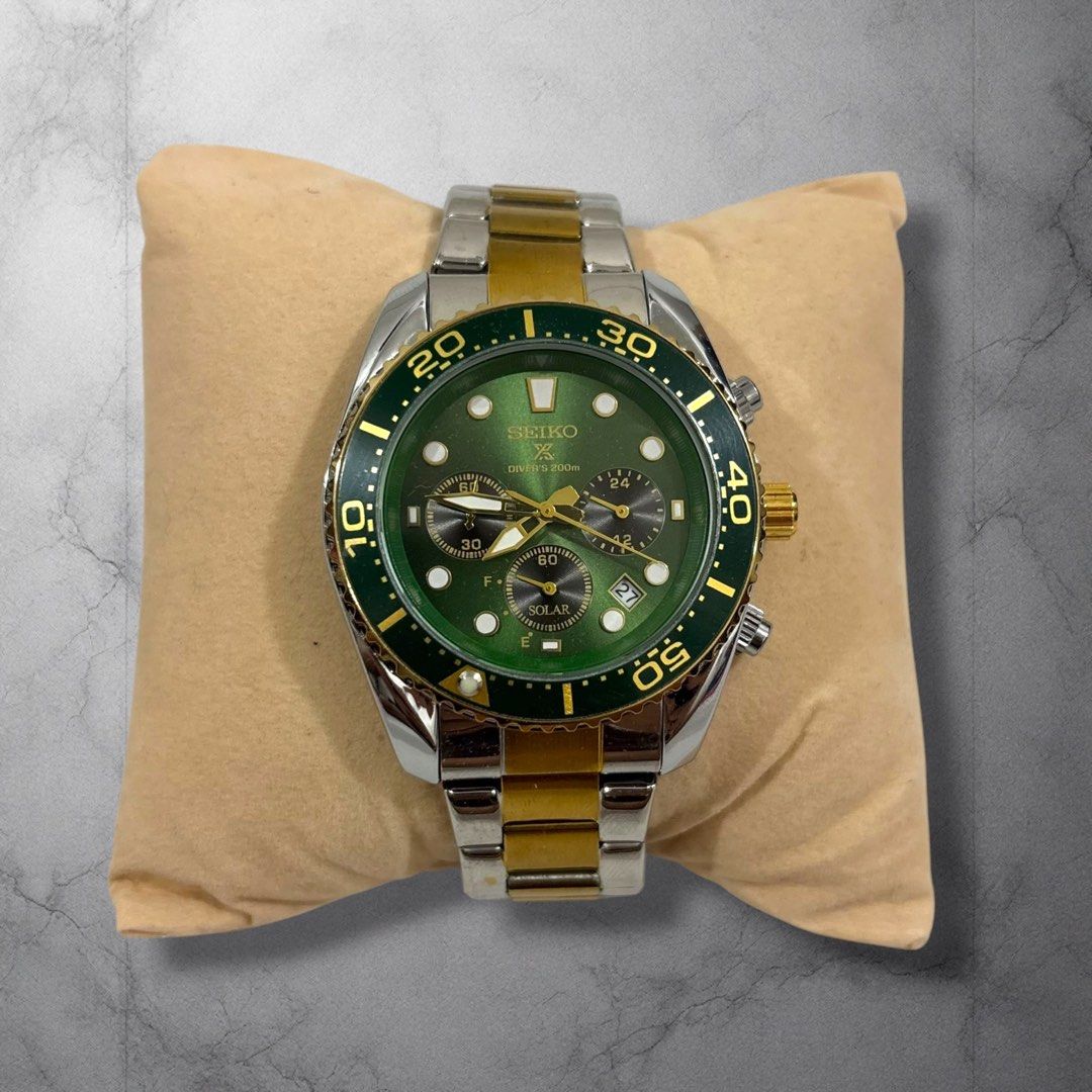 Seiko Prospex Solar Chronograph 200m Diver. (Category: Luxury Watches) located in Cavite. Submitted by itsayaaa (Listing ID 1470542526, Image 1). Description: No issue Excellent Condition .
