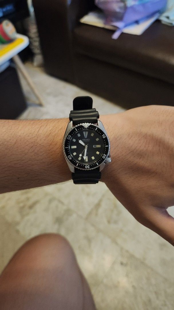Seiko Scuba Diver's Automatic Watch 4205-0152 (Category: Men's Watches) located in Pasay City. Submitted by cristerdaniel (Listing ID 1470485789, Image 2). Description: Vintage seiko divers (4205-0152) Fully serviced✅️ All orig head✅️ Ready to wear✅️ Replaced hands✅️ Replaced bezel insert (original bezel included)✅️ Movement: 4205 Case: 0152 Serial: 180082 September 1981.