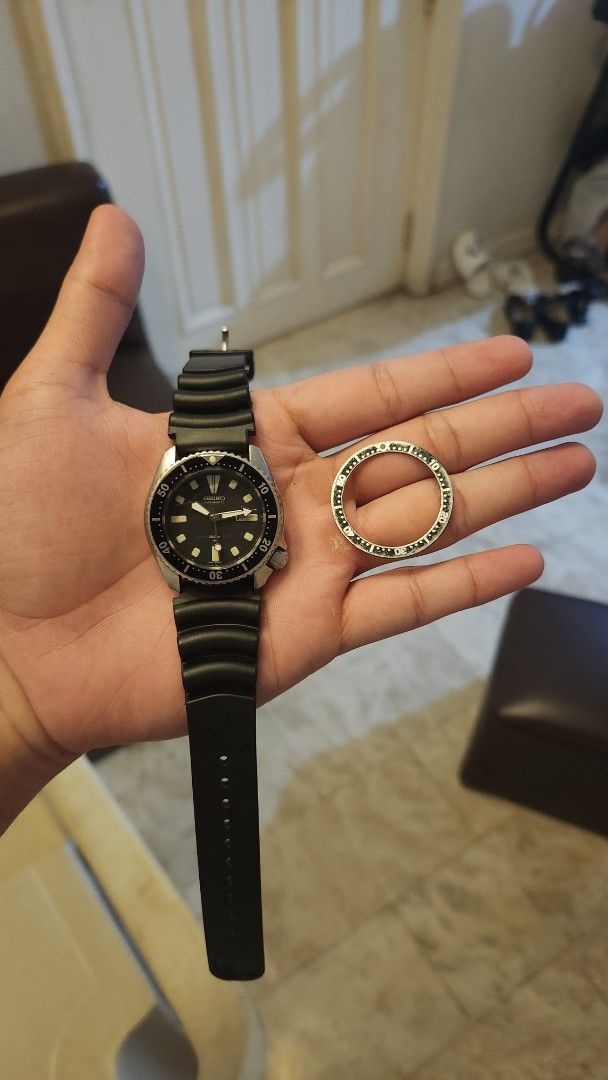Seiko Scuba Diver's Automatic Watch 4205-0152 (Category: Men's Watches) located in Pasay City. Submitted by cristerdaniel (Listing ID 1470485789, Image 3). Description: Vintage seiko divers (4205-0152) Fully serviced✅️ All orig head✅️ Ready to wear✅️ Replaced hands✅️ Replaced bezel insert (original bezel included)✅️ Movement: 4205 Case: 0152 Serial: 180082 September 1981.