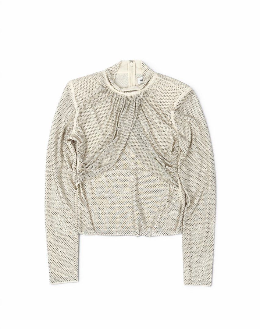 Self-Portrait (Category: Blouses) located in Manila. Submitted by draftdrops (Listing ID 1470439840, Image 1). Description: Rhinestone design ,super comfy cloth and excellent condition Width :15 Length :21 Size:small.