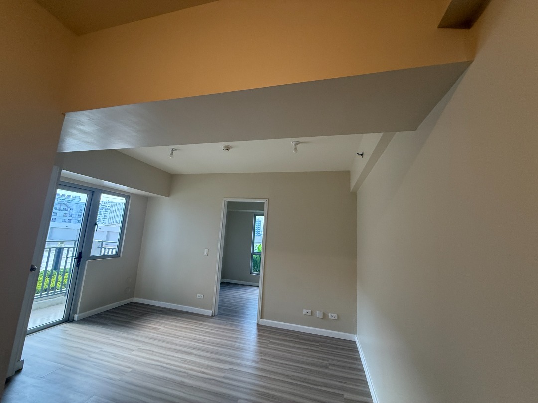 (Category: ) located in . Submitted by lcalliancerealty01 (Listing ID 1470375194, Image 1). Description: .