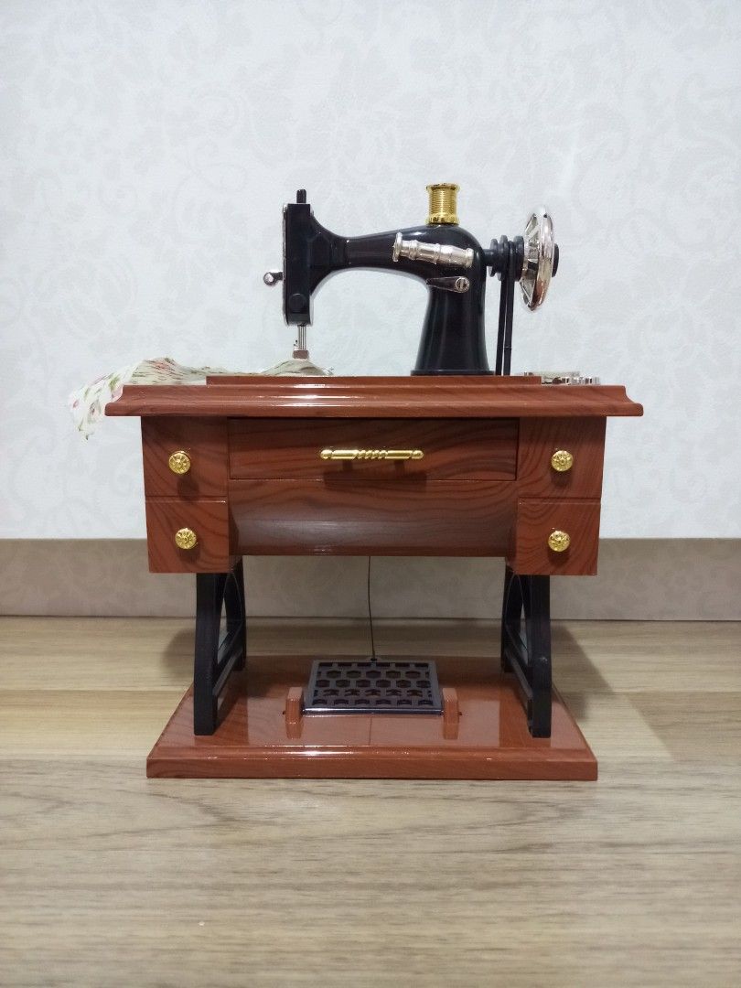 Sewing Machine Musical Box, Furniture & Home Living, Home Decor ...